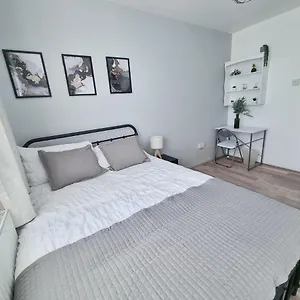 Apartment The Headlam, London