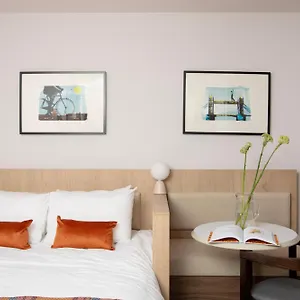 Apartment Bob W Tower Hill Residences, London