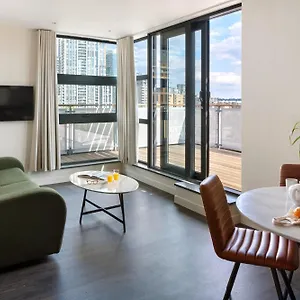 Marlin Canary Wharf Апарт-отель